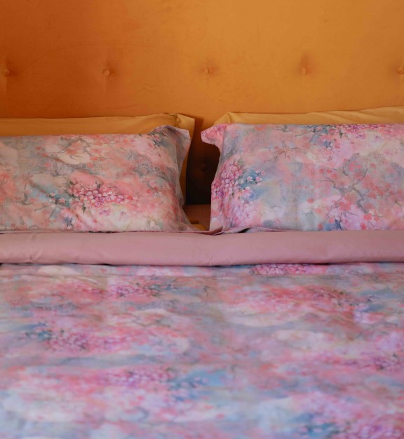 LettoBiancheria da letto in cotone e lino naturale