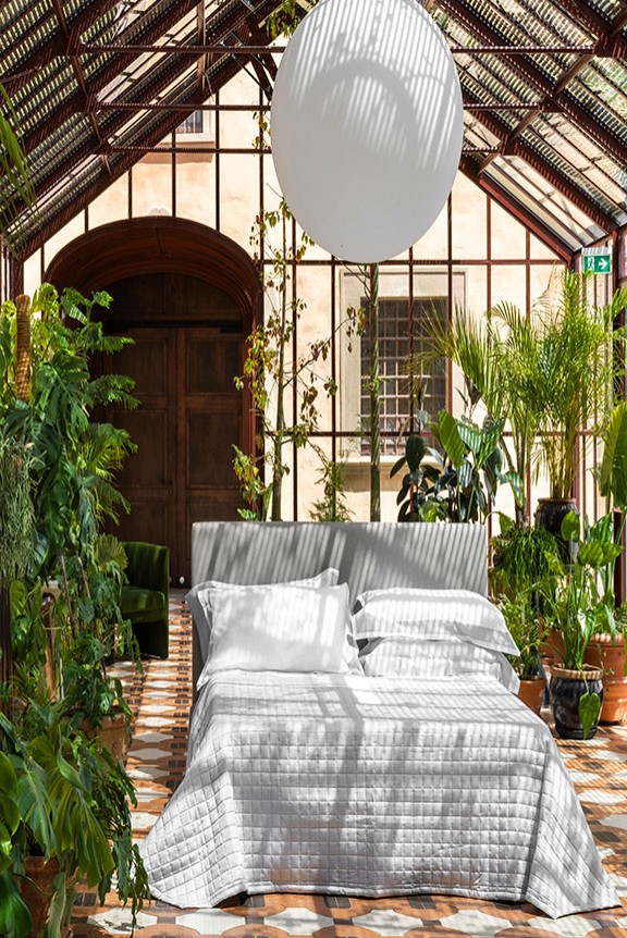 Banner /Brunch colazione con tovaglia e accessori linea Madison